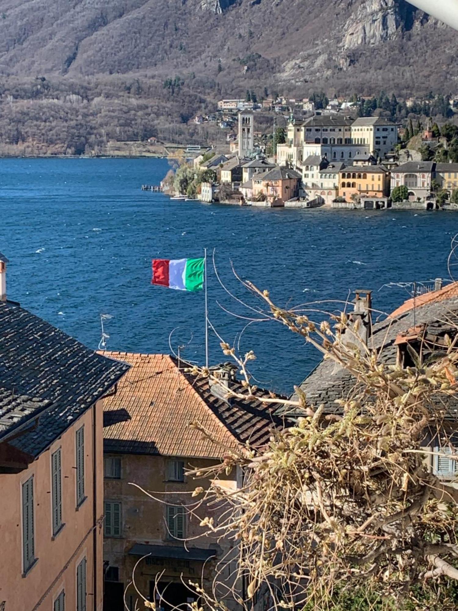 -Ortaflats- Appartamento L'Isola Orta San Giulio Exterior photo