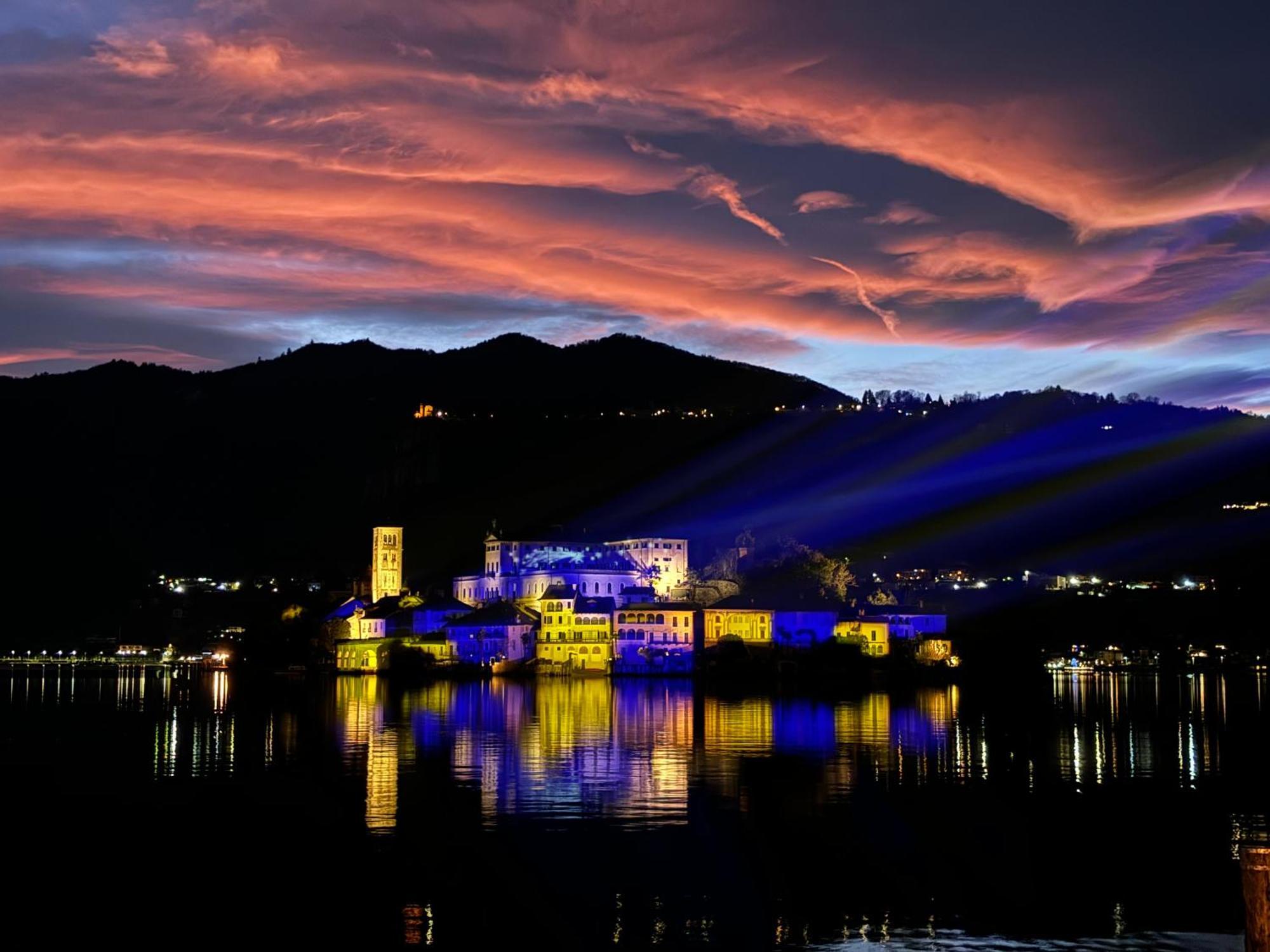 -Ortaflats- Appartamento L'Isola Orta San Giulio Exterior photo