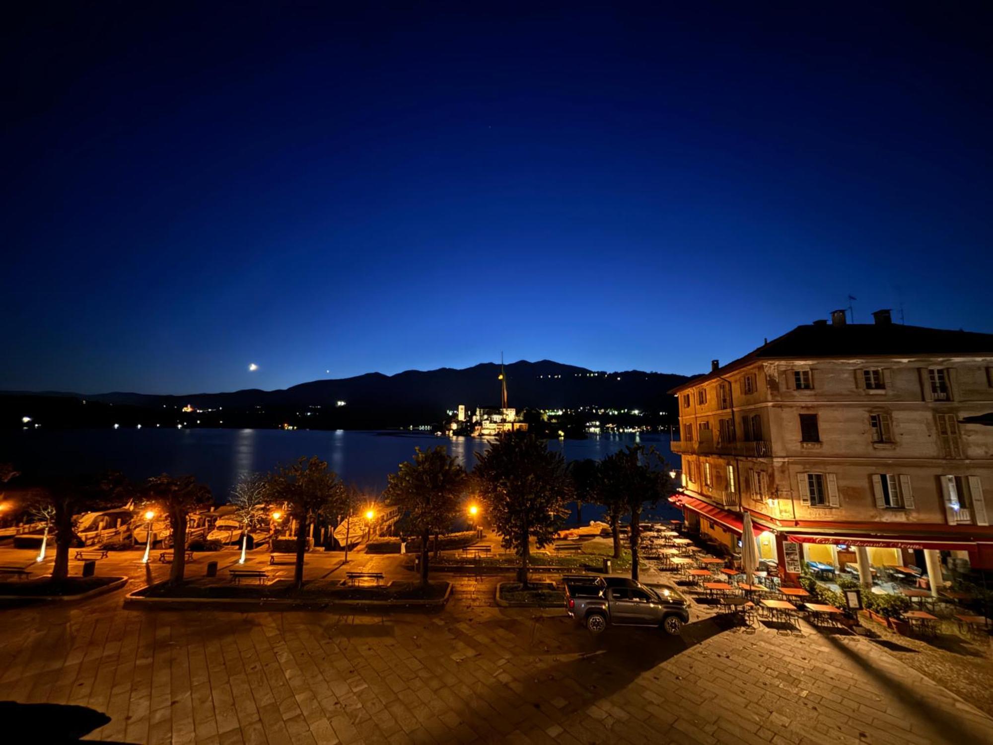 -Ortaflats- Appartamento L'Isola Orta San Giulio Exterior photo